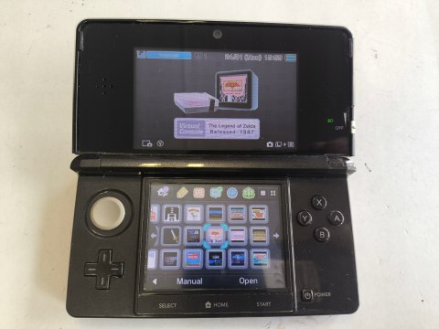 KONSOLA NINTENDO 3DS CZARNA + 14 GIER + ŁADOWARKA KONSOLA NINTENDO 3DS CZARNA + 14 GIER + ŁADOWARKA