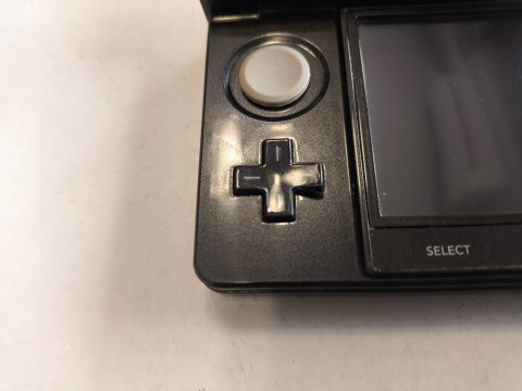KONSOLA NINTENDO 3DS CZARNA + 14 GIER + ŁADOWARKA KONSOLA NINTENDO 3DS CZARNA + 14 GIER + ŁADOWARKA