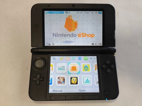 KONSOLA NINTENDO 3DS XL NIEBIESKA + ŁADOWARKA KONSOLA NINTENDO 3DS XL NIEBIESKA + ŁADOWARKA
