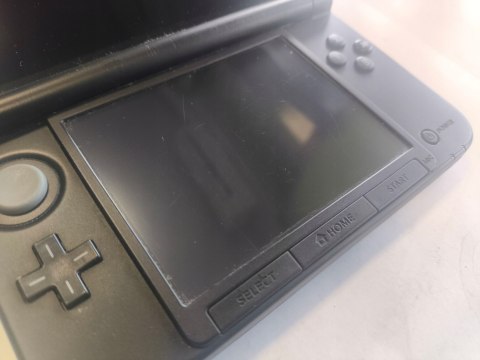 KONSOLA NINTENDO 3DS XL NIEBIESKA + ŁADOWARKA KONSOLA NINTENDO 3DS XL NIEBIESKA + ŁADOWARKA