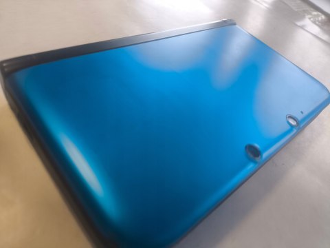KONSOLA NINTENDO 3DS XL NIEBIESKA + ŁADOWARKA KONSOLA NINTENDO 3DS XL NIEBIESKA + ŁADOWARKA