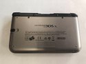 KONSOLA NINTENDO 3DS XL SREBRNO-CZARNA + RYSIK + MARIO KART 7