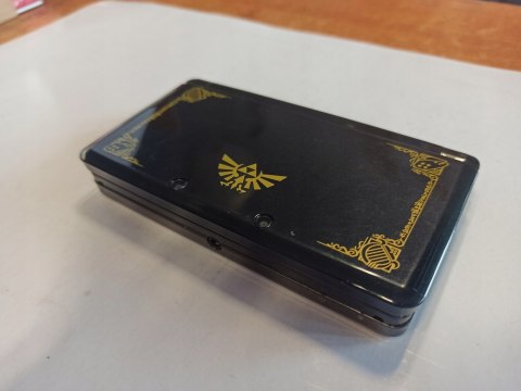 KONSOLA NINTENDO 3DS ZELDA LIMITED EDITION + GRA KONSOLA NINTENDO 3DS ZELDA LIMITED EDITION + GRA