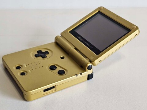 KONSOLA NINTENDO GAME BOY ADVANCE SP - ZELDA EDITION KONSOLA NINTENDO GAME BOY ADVANCE SP - ZELDA EDITION