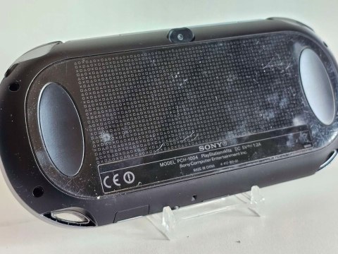 KONSOLA SONY PS VITA OLED WI-FI + KARTA 16GB + USB + ETUI KONSOLA SONY PS VITA OLED WI-FI + KARTA 16GB + USB + ETUI