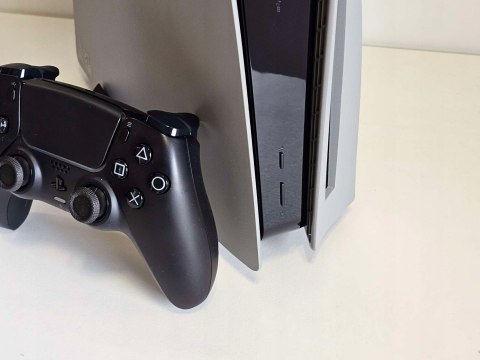 KONSOLA SONY PS5 PLAYSTATION 5 Z NAPĘDEM BLU-RAY + PANEL 30TH + PAD + GRY KONSOLA SONY PS5 PLAYSTATION 5 Z NAPĘDEM BLU-RAY + PANEL 30TH + PAD + GRY