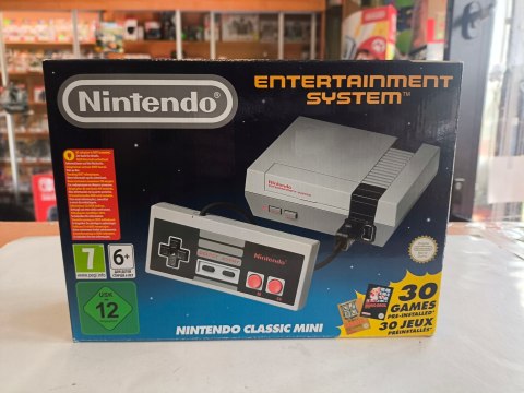 Konsola Nintendo NES Classic Mini - STAN IDEALNY Konsola Nintendo NES Classic Mini - STAN IDEALNY