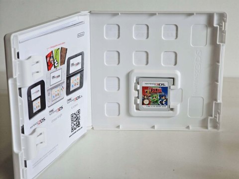 THE LEGEND OF ZELDA: TRI FORCE HEROES [NINTENDO 3DS]