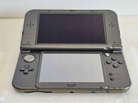 ZADBANA NEW NINTENDO 3DS XL ZELDA MAJORA'S MASK ED IPS + GRA + ŁADOWARKA ZADBANA NEW NINTENDO 3DS XL ZELDA MAJORA'S MASK ED IPS + GRA + ŁADOWARKA