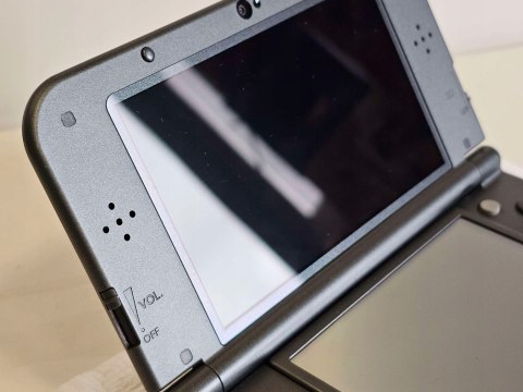 ZADBANA NEW NINTENDO 3DS XL ZELDA MAJORA'S MASK ED IPS + GRA + ŁADOWARKA ZADBANA NEW NINTENDO 3DS XL ZELDA MAJORA'S MASK ED IPS + GRA + ŁADOWARKA