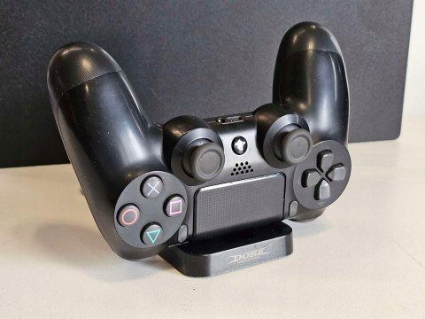ZESTAW KONSOLA SONY PLAYSTATION 4 PRO 1TB 7216B + PAD + 5 GIER PS4 ZESTAW KONSOLA SONY PLAYSTATION 4 PRO 1TB 7216B + PAD + 5 GIER PS4