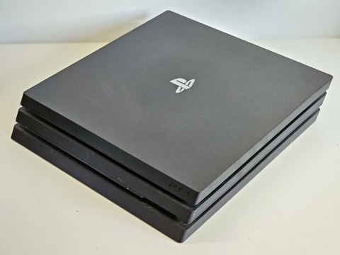 ZESTAW KONSOLA SONY PLAYSTATION 4 PRO 1TB 7216B + PAD + 5 GIER PS4 ZESTAW KONSOLA SONY PLAYSTATION 4 PRO 1TB 7216B + PAD + 5 GIER PS4
