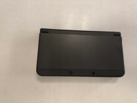 BARDZO ŁADNA KONSOLA NEW NINTENDO 3DS CZARNA + RYSIK + USB + PUDEŁKO BARDZO ŁADNA KONSOLA NEW NINTENDO 3DS CZARNA + RYSIK + USB + PUDEŁKO