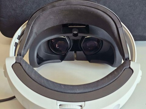 GOGLE SONY PS4 PLAYSTATION VR V2 + KAMERA V2 + 2x MOVE + 3 GRY + WALIZKA GOGLE SONY PS4 PLAYSTATION VR V2 + KAMERA V2 + 2x MOVE + 3 GRY + WALIZKA