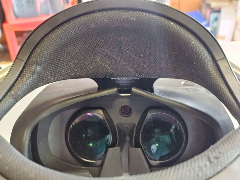 GOGLE SONY PS4 PLAYSTATION VR V2 + MODUŁ PROCESORA + ZASILACZ GOGLE SONY PS4 PLAYSTATION VR V2 + MODUŁ PROCESORA + ZASILACZ