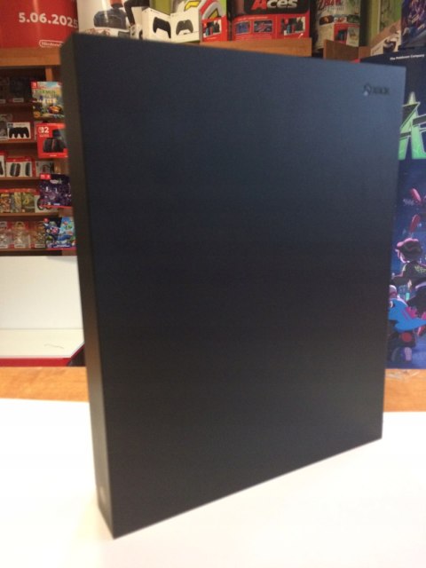 KONSOLA XBOX ONE X 1TB + PAD + OKABLOWANIE