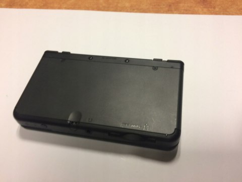 KONSOLA NEW NINTENDO 3DS CZARNA 2x IPS + KARTA PAMIĘCI + USB + RYSIK