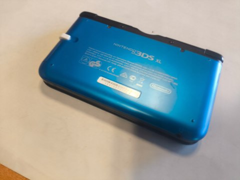 KONSOLA NINTENDO 3DS XL NIEBIESKA + RYSIK + ETUI + USB KONSOLA NINTENDO 3DS XL NIEBIESKA + RYSIK + ETUI + USB