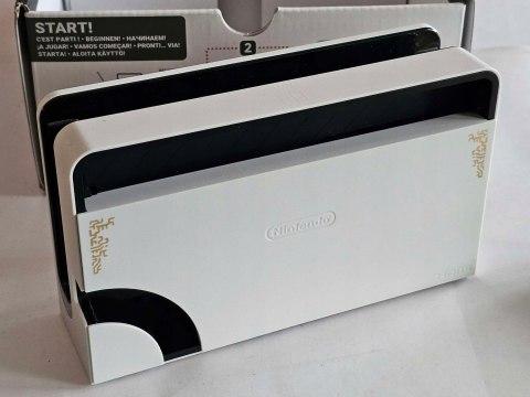 KONSOLA NINTENDO SWITCH OLED ZELDA TEARS OF THE KINGDOM LIMITED EDITION KONSOLA NINTENDO SWITCH OLED ZELDA TEARS OF THE KINGDOM LIMITED EDITION