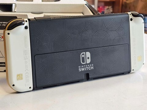 KONSOLA NINTENDO SWITCH OLED ZELDA TOTK EDITION TEARS OF THE KINGDOM KONSOLA NINTENDO SWITCH OLED ZELDA TOTK EDITION TEARS OF THE KINGDOM