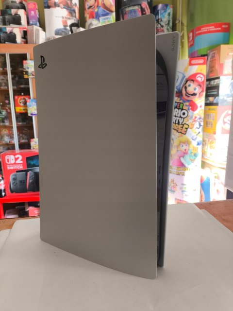 KONSOLA SONY PLAYSTATION 5 825GB SSD 1016A + DODATKOWY DYSK 1TB SSD KONSOLA SONY PLAYSTATION 5 825GB SSD 1016A + DODATKOWY DYSK 1TB SSD