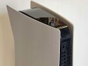 KONSOLA SONY PLAYSTATION 5 825GB Z NAPĘDEM BLU-RAY + PAD + 6 GIER