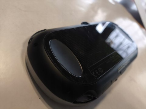 KONSOLA SONY PS VITA OLED WI-FI + KARTA 16GB + PUDEŁKO + ŁADOWARKA KONSOLA SONY PS VITA OLED WI-FI + KARTA 16GB + PUDEŁKO + ŁADOWARKA