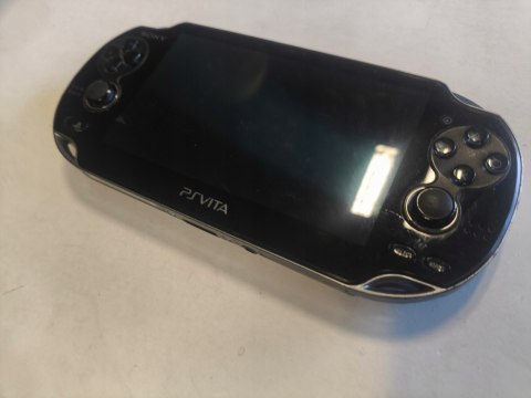 KONSOLA SONY PS VITA OLED WI-FI + KARTA 8GB + GRA + USB + ETUI KONSOLA SONY PS VITA OLED WI-FI + KARTA 8GB + GRA + USB + ETUI