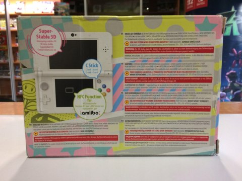 KONSOLA NEW NINTENDO 3DS BIAŁA + ŁADOWARKA + RYSIK + PUDEŁKO