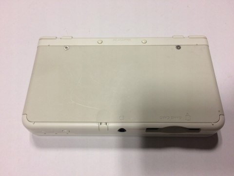 KONSOLA NEW NINTENDO 3DS BIAŁA + ŁADOWARKA + RYSIK