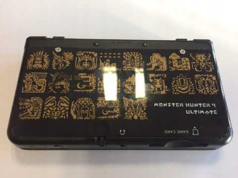 KONSOLA NEW NINTENDO 3DS CZARNA MONSTER HUNTER 4 ULTIMATE BUNDLE + GRA MH4U