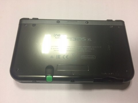 KONSOLA NEW NINTENDO 3DS XL CZARNA IPS + ŁADOWARKA + KARTA PAMIĘCI +PUDEŁKO