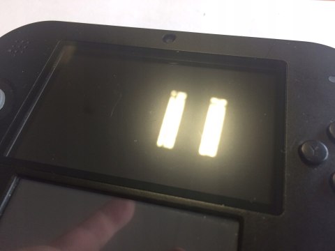 KONSOLA NINTENDO 2DS + RYSIK + USB + GRA MARIO KART 7