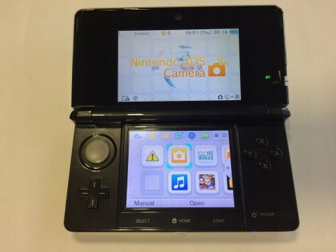 KONSOLA NINTENDO 3DS CZARNA + ŁADOWARKA + RYSIK + DOCK