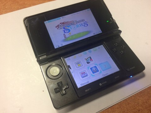 KONSOLA NINTENDO 3DS CZARNA + ŁADOWARKA + RYSIK +GRA MONSTER HUNTER STORIES