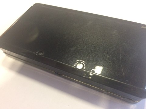 KONSOLA NINTENDO 3DS CZARNA + ŁADOWARKA + RYSIK + NEW SUPER MARIO BROS 2