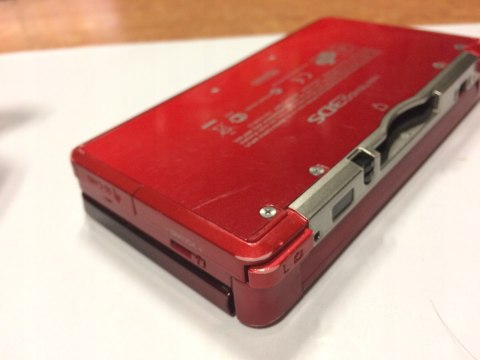 KONSOLA NINTENDO 3DS CZERWONA + ŁADOWARKA + ZELDA