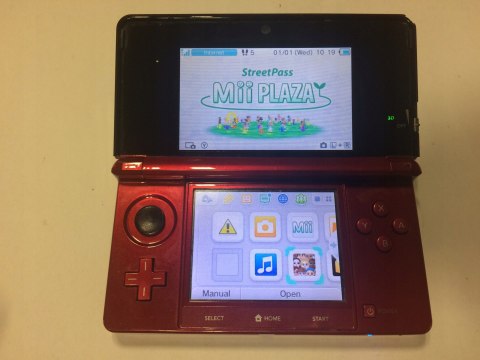 KONSOLA NINTENDO 3DS CZERWONA + ŁADOWARKA