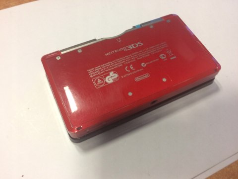 KONSOLA NINTENDO 3DS CZERWONA + ŁADOWARKA