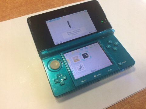 KONSOLA NINTENDO 3DS NIEBIESKA + ŁADOWARKA + PUDEŁKO + GRA ZELDA