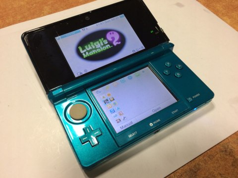 KONSOLA NINTENDO 3DS NIEBIESKA + USB + GRA LUIGI'S MANSION 2