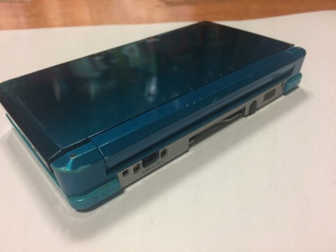 KONSOLA NINTENDO 3DS NIEBIESKA + USB + PUDEŁKO + RYSIK