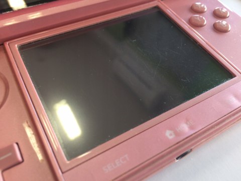 KONSOLA NINTENDO 3DS RÓŻOWA + ŁADOWARKA