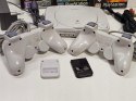 KONSOLA SONY PSX PLAYSTATION ONE + 2x DUALSHOCK + 2x KARTA PAMIĘCI + 3 GRY