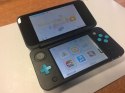 ZADBANA KONSOLA NEW NINTENDO 2DS XL NIEBIESKO-CZARNA + 2 GRY MARIO !