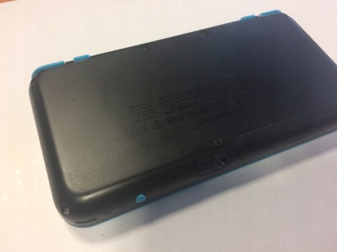 ZADBANA KONSOLA NEW NINTENDO 2DS XL NIEBIESKO-CZARNA + 2 GRY MARIO !