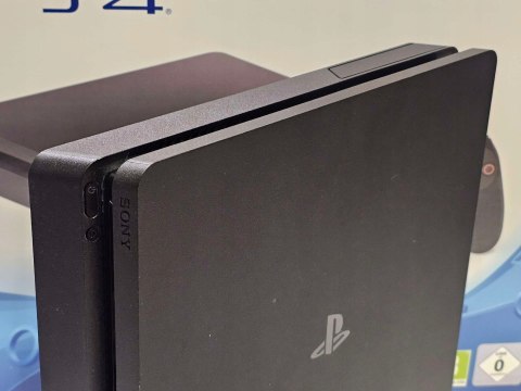 ZADBANA KONSOLA PS4 PLAYSTATION 4 SLIM 500GB 2216A + ŁADNY PAD + 4 GRY