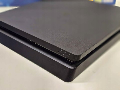ZADBANA KONSOLA PS4 PLAYSTATION 4 SLIM 500GB 2216A + ŁADNY PAD + 4 GRY