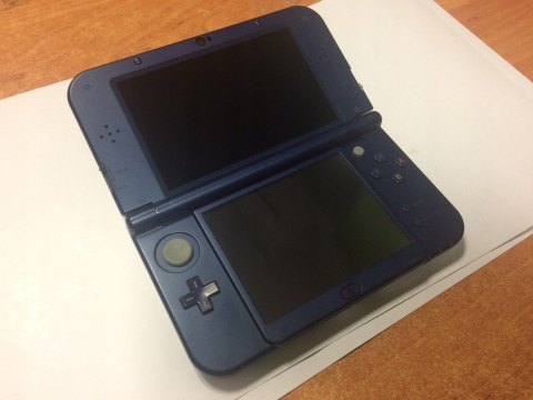 ZADBANA NEW NINTENDO 3DS XL NIEBIESKA IPS + RYSIK + ŁADOWARKA + ETUI