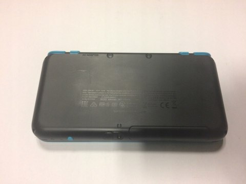 KONSOLA NEW NINTENDO 2DS XL NIEBIESKO-CZARNA + RYSIK